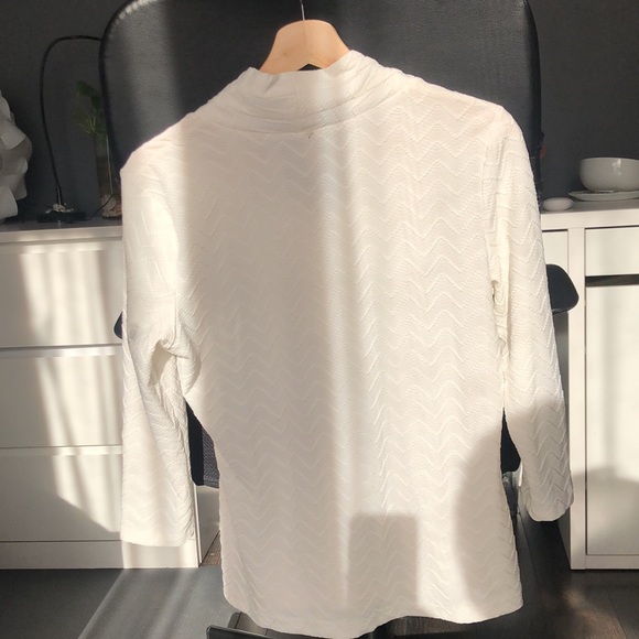 Long sleeved tee - Picture 3 of 4